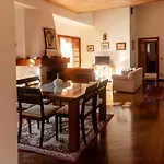 Amplo Apartamento Familiar Em Vila Capivari E Wifi